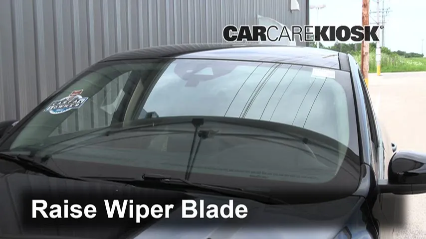 2021 Ford Escape SE Hybrid 2.5L 4 Cyl. Windshield Wiper Blade (Front)